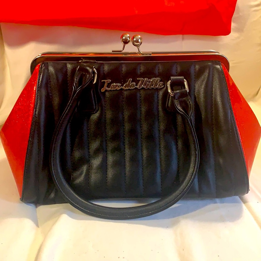 Lux de Ville red and black purse